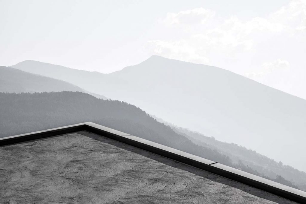 Wohnhaus aus Dämmbeton in Südtirol von Andreas Gruber Architekten, Gewinner Architekturpreis Big See