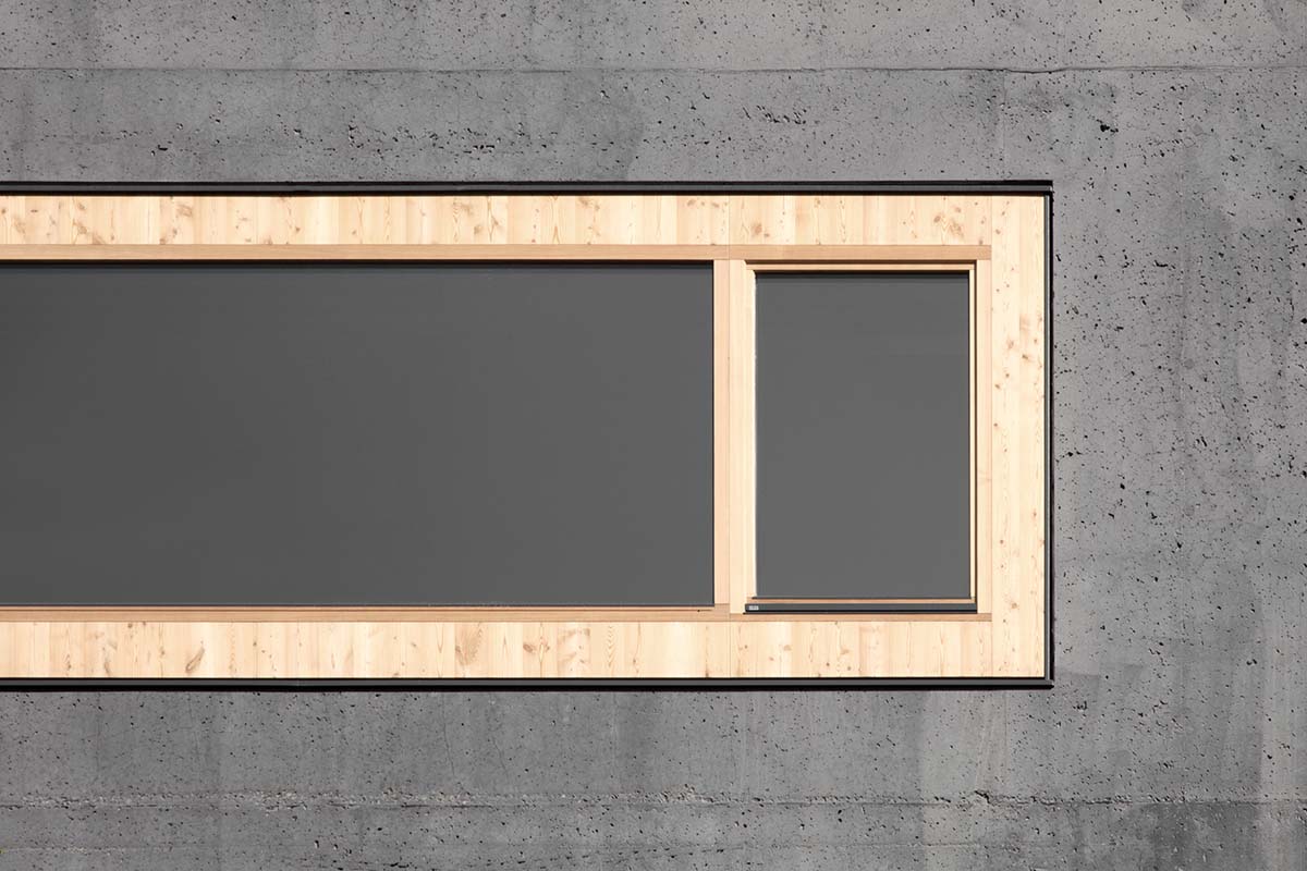 Wohnhaus aus Dämmbeton in Südtirol von Andreas Gruber Architekten, Gewinner Architekturpreis Big See