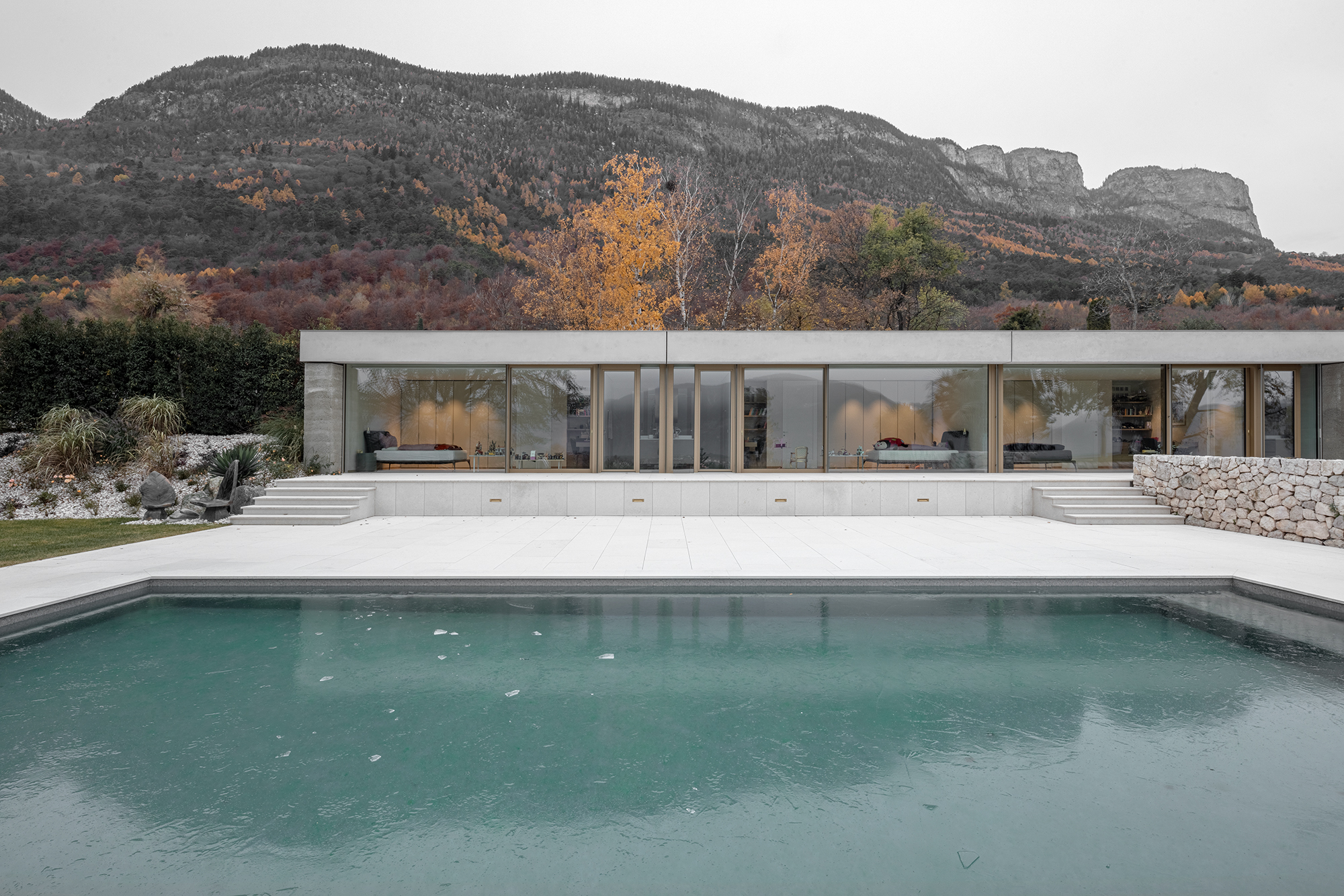 Cadsky Residential Building in South Tyrol. Architecture by Andreas Gruber Architects