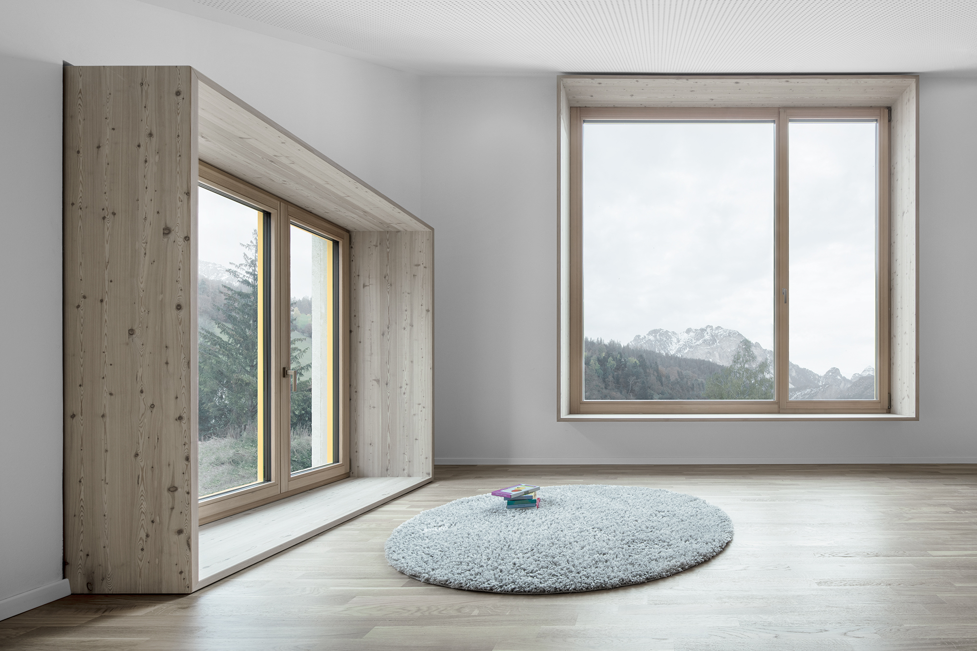 Kindergarten Enneberg in Südtirol. Architektur von Andreas Gruber Architekten