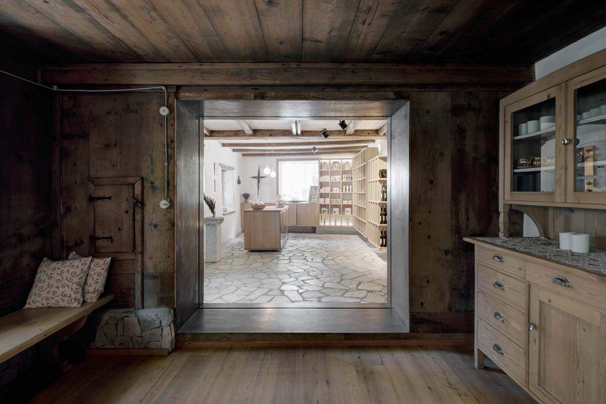 Organic farm Steirer Wiesen conversion in the old building by Andreas Gruber Architects