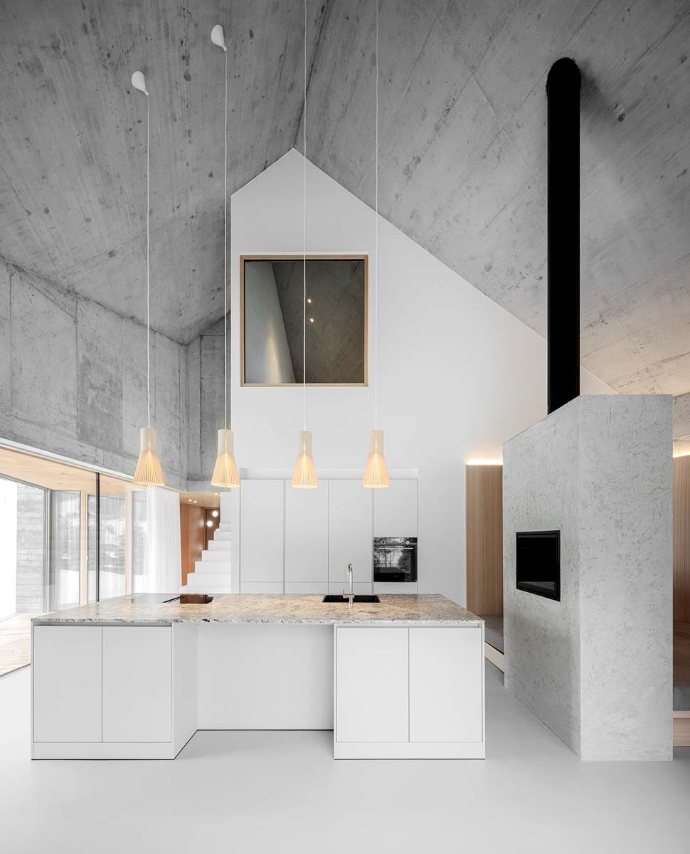 Das Wohnhaus „Viktoria“ ist ein Betonbau in Südtirol von Andreas Gruber Architekten