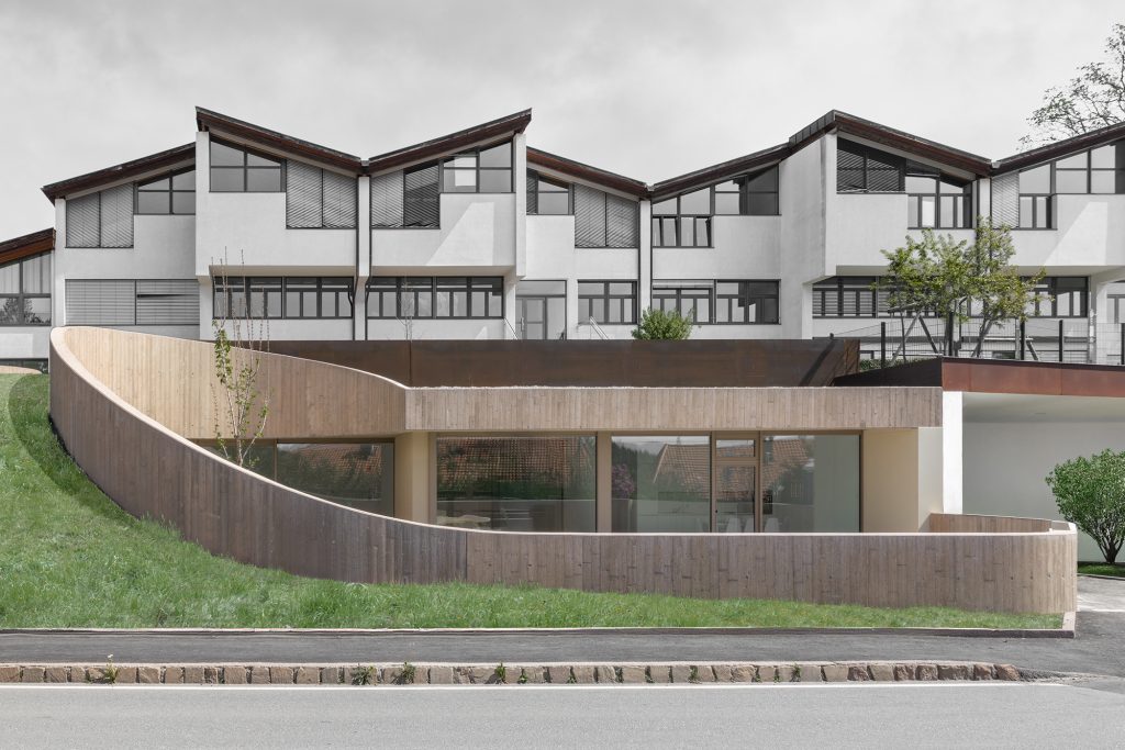 KITA Klobenstein educational building in South Tyrol. Architecture by Andreas Gruber Architects